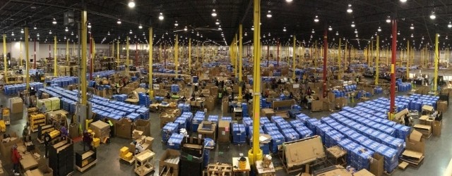 photo of fulfillment center floor