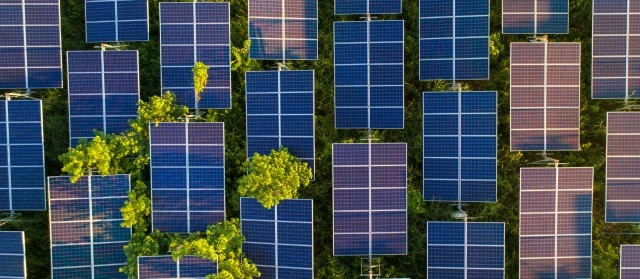 IP Solar Packaging Solutions Hero